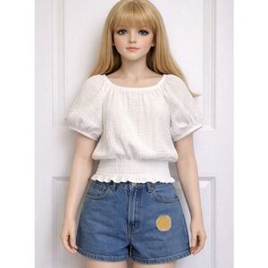 Girl’s Off White Puff Short Sleeve Top Size Small (6/7) - Grayson/Threads